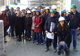 I corsisti del Master  “CASACLIMA-BIOARCHITETTURA” in visita guidata nei cantieri a Bolzano